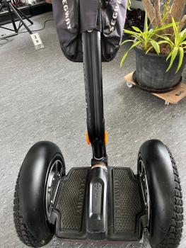 2 Segway PT Chrom-Trage-Griffe gebraucht