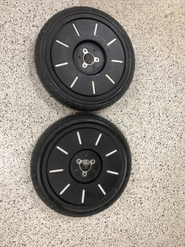 2 Stück Segway I2 / I2 SE  Kompletträder neuwertig